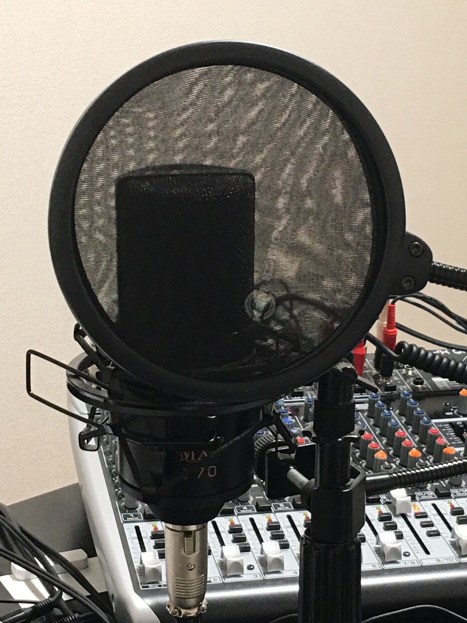 プロナレーターによる男声ナレーションをご提供します 動画制作・CM・会場アナウンスなどに！商用利用可です！ イメージ1
