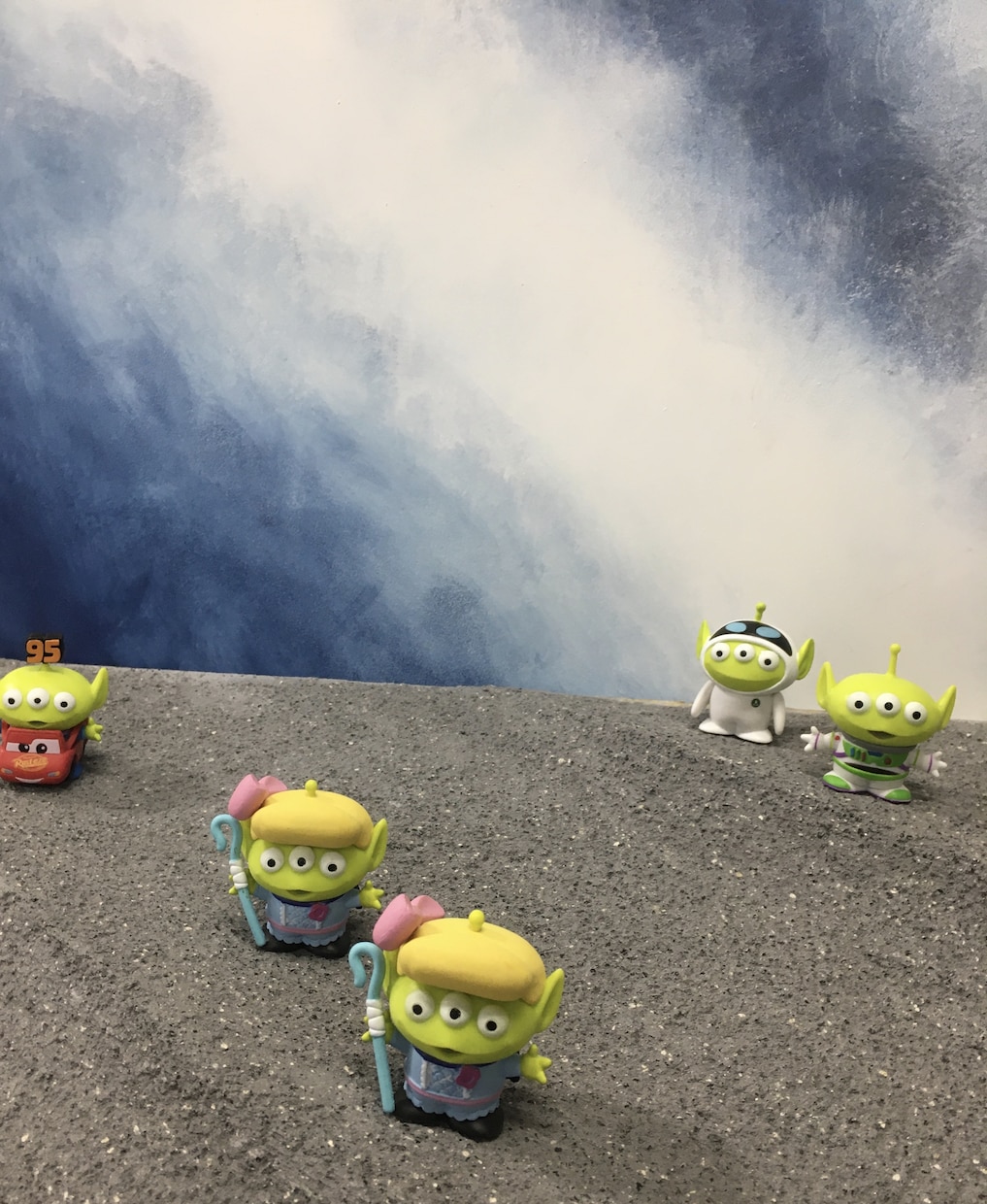 あなたの素敵な作品を飾る背景アートパネルを制作ます 売上アップ！ハイブランド店内の装飾壁を請け負う職人がお手伝い イメージ1