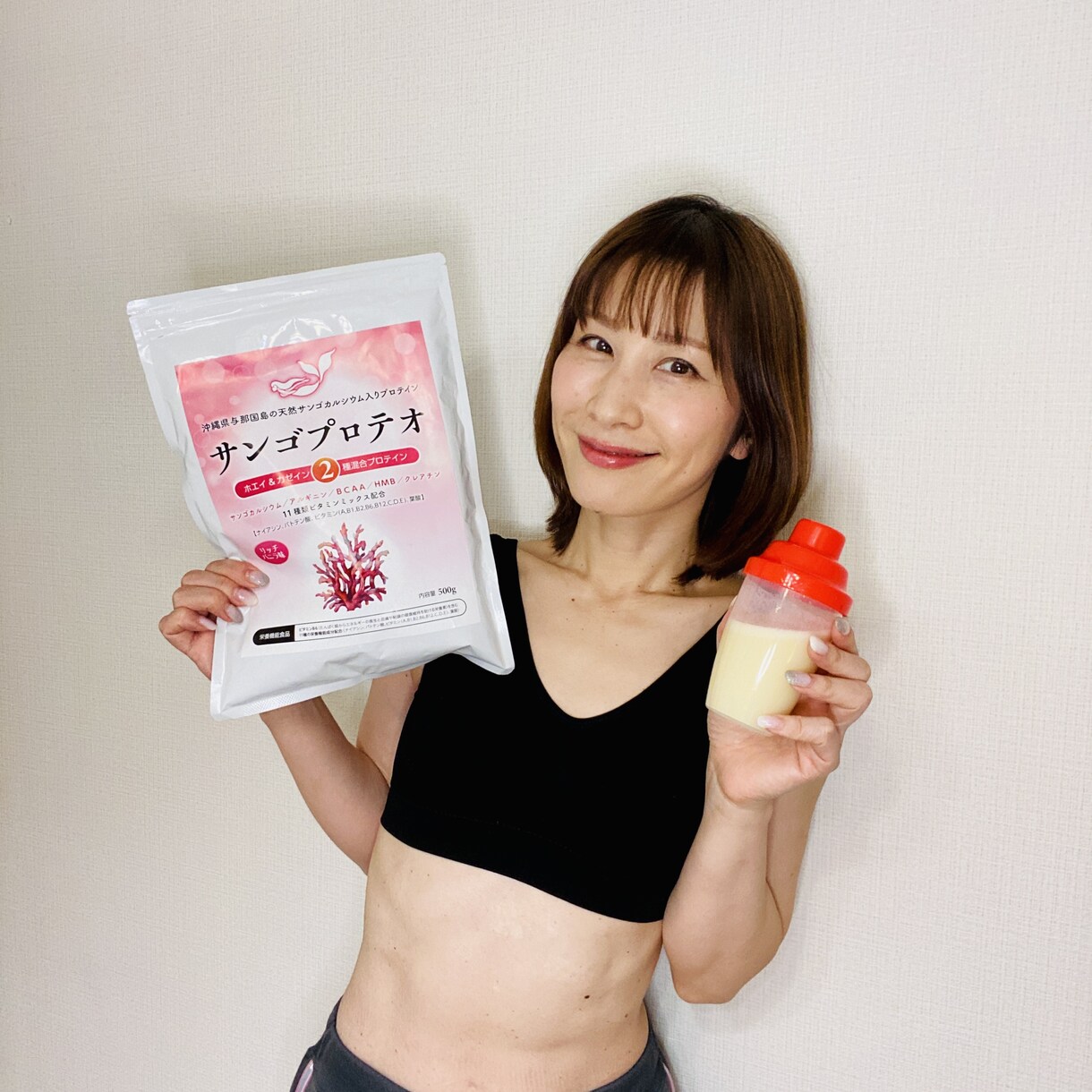 御社の商品と女性モデルでセルフ撮影できます 会社や倉庫などに、女性モデルがお伺いして簡易的な撮影できます イメージ5