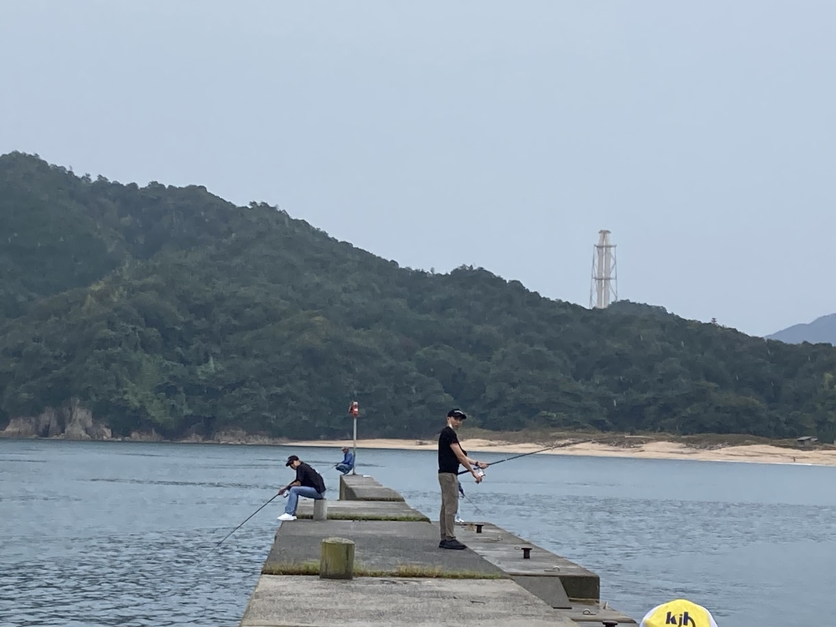 お仕事から恋愛まで様々な相談にのります 日ごろ溜まっている誰かに話せそうで話しにくい悩みを聞きます！ イメージ3