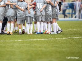 プロサッカー選手がマンツーマンで教えます Jリーグや海外でプレー経験のある選手が一緒に映像分析をします イメージ1