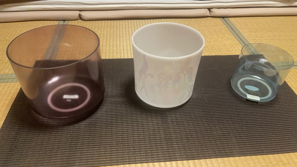 音霊・言霊ヒーリングであなたの心が自由になります クリスタルボウルとレイキと言霊のヒーリング イメージ3