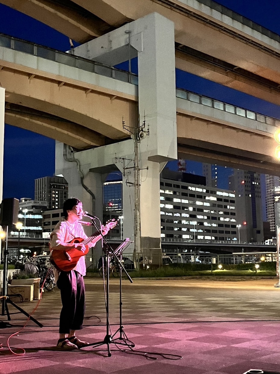 現役弾き語り人がオンラインギターレッスンします あなたの好きな曲を歌えるように優しく、丁寧に教えます！ イメージ4