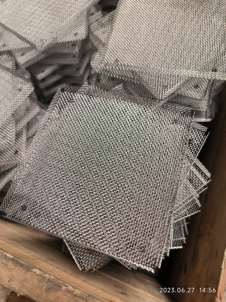 サ14)板金製品の設計試作から量産まで対応します 精密鈑金加工から大型筐体板金加工まで幅広く対応可能です イメージ6