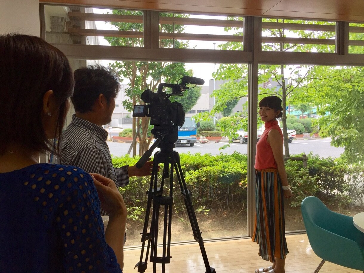 動画ナレーションで企業・商品の印象アップ致します 情報番組・CMの経験を活かした、企業向け高品質ナレーション イメージ3