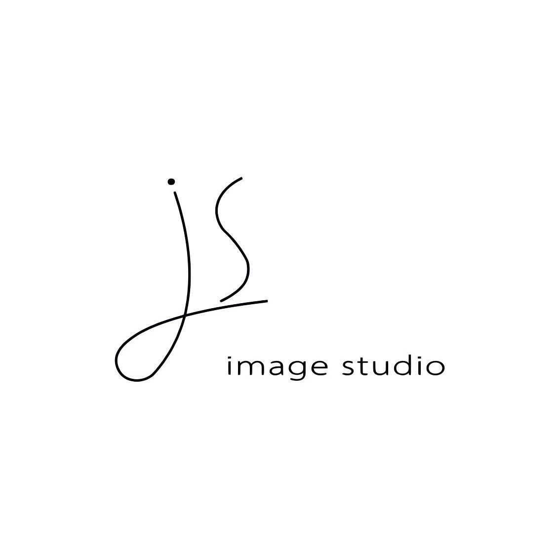 シンプルで伝わるロゴをお作ります 迅速に対応いたします。どんな些細なこともDMまで イメージ4