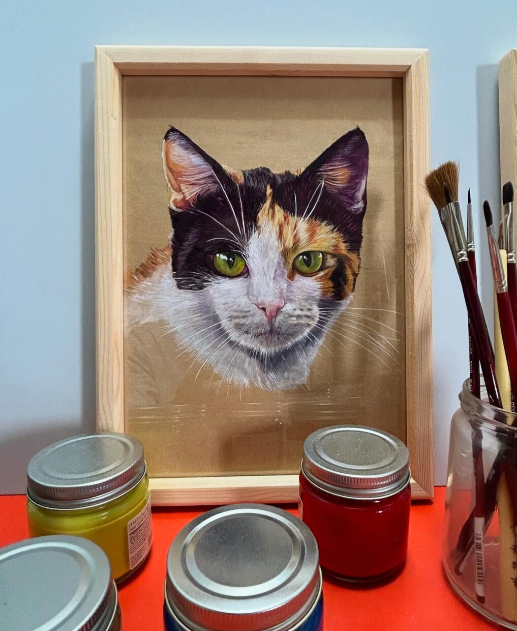 アクリル絵の具でペットの似顔絵を手描き作成します 犬・猫のクラフト紙をベースにリアルで温かみのある絵です イメージ10