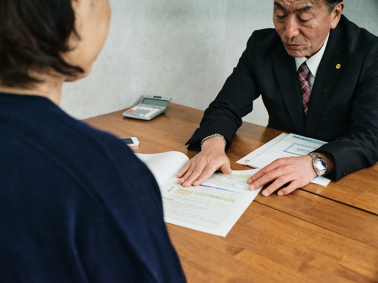 原案翌日!ご要望を実現する契約書を作成いたします 多くの業界・業種を経験した行政書士が細かい要望を実現します イメージ1