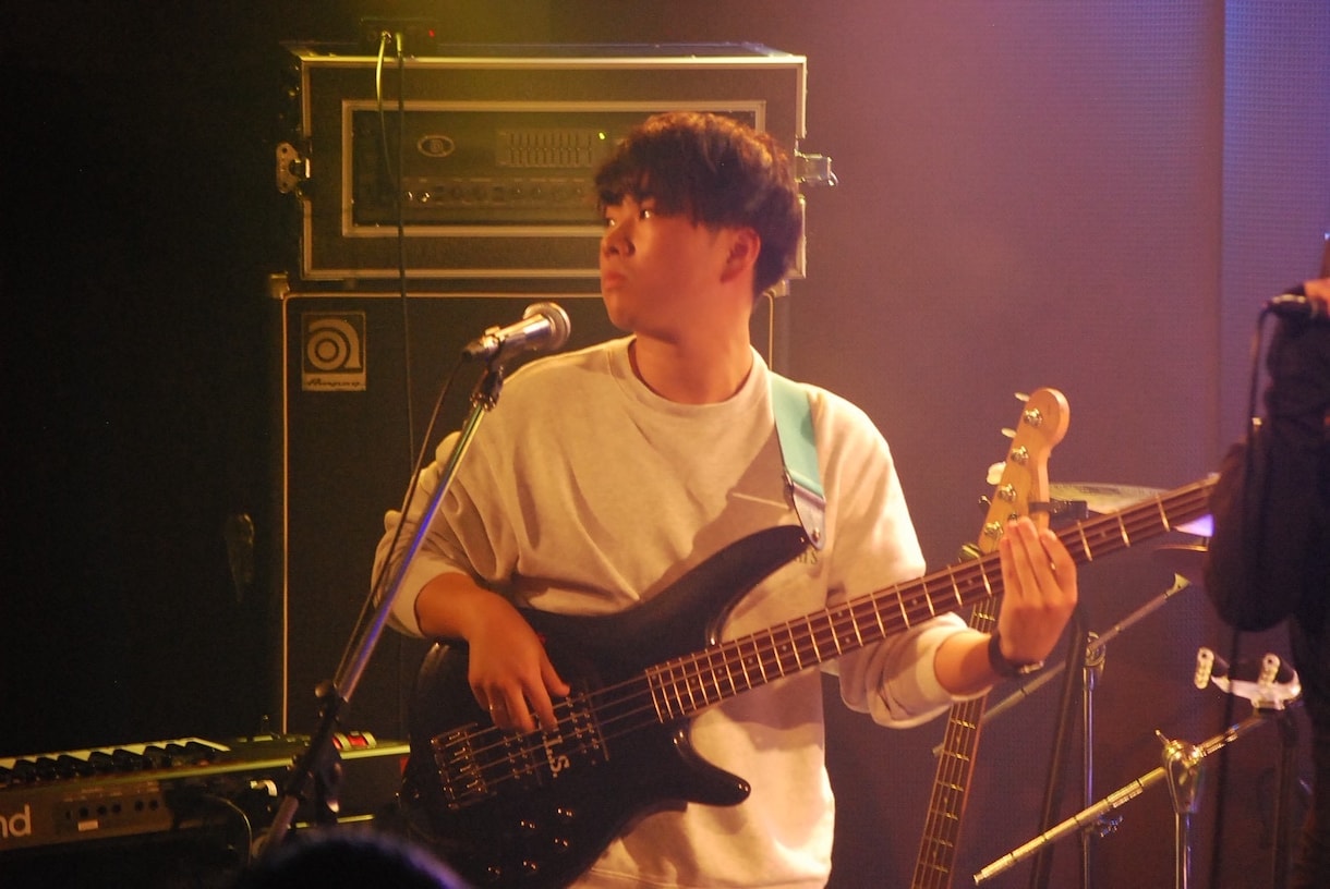 様々なところでサポート演奏できます 悠々自適に音楽を全力で楽しむことです。 イメージ1