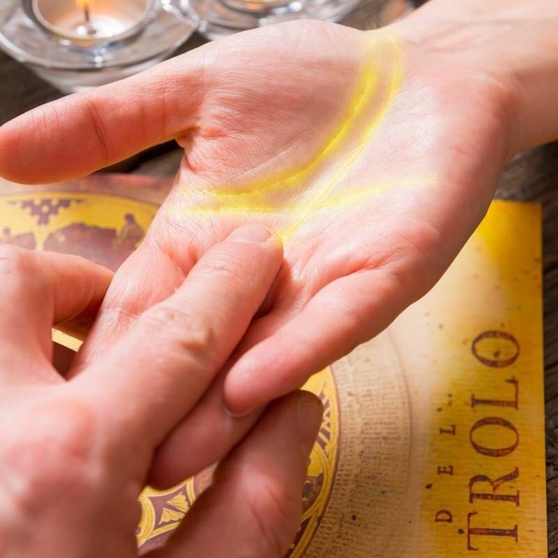 お試し鑑定！ワンコインで手相します ほんとに当たるの？気になったらまずは試してみて。 イメージ2