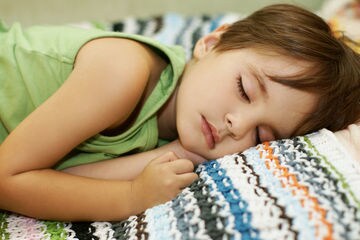 なかなか寝付かない幼児を寝かす方法を教えます 寝付きが悪いお子さんに是非試してほしい方法です！ イメージ1