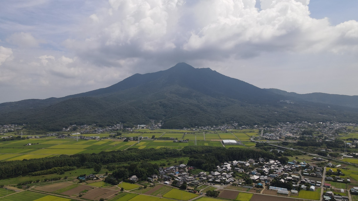 ドローンでの空撮を代行いたします ドローンの空撮を致します。動画、静止画どちらも対応可能です。 イメージ1