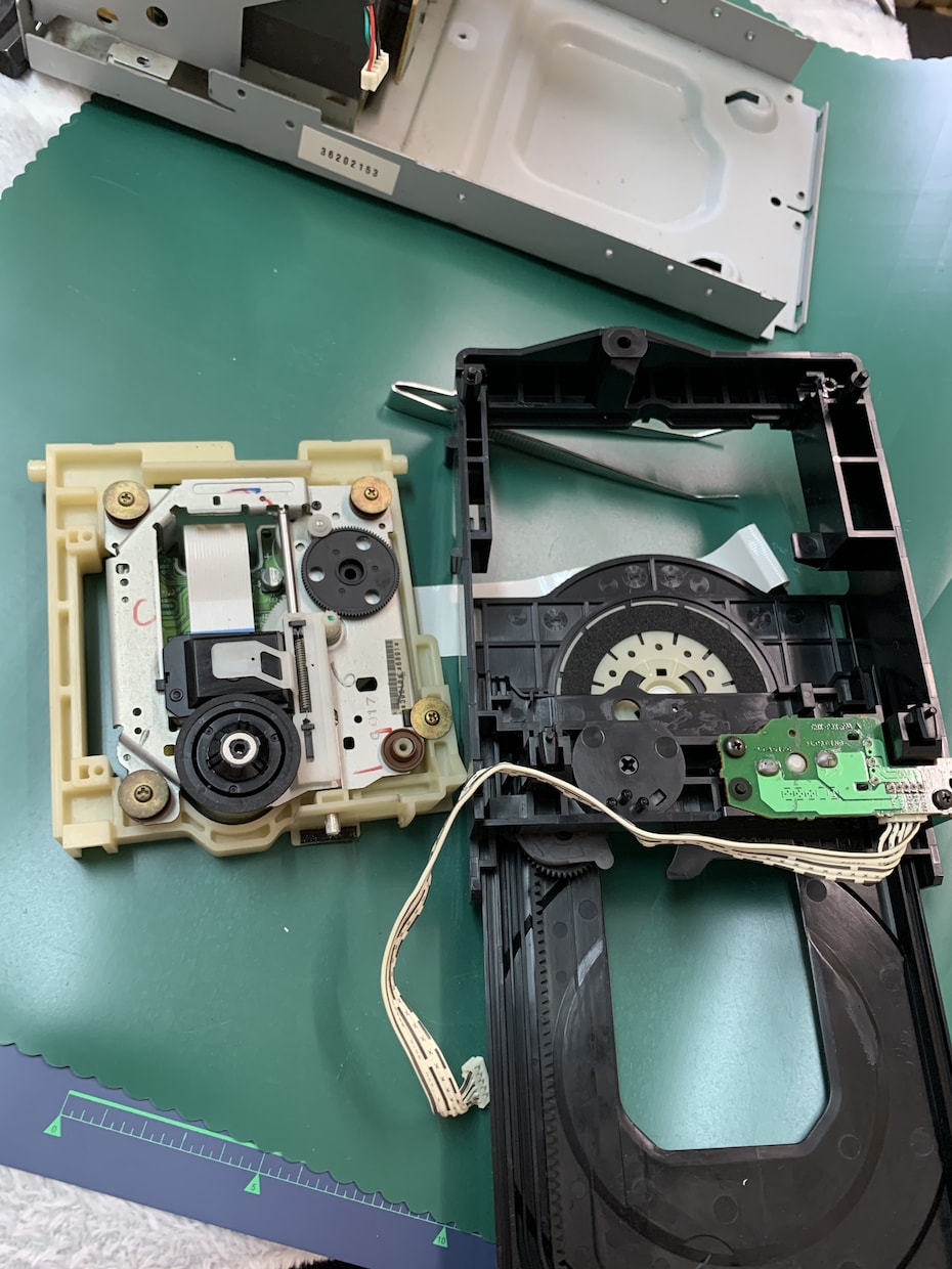 壊れたレコーダー、ビデオデッキ直します 電源が入らなくなった、メーカーに断られた物も相談ください イメージ1