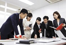 独立/開業/個人or法人/採用・経理サポートします 採用・人事評価・経理・仕訳など人事・経理部門を引受け可能！ イメージ1