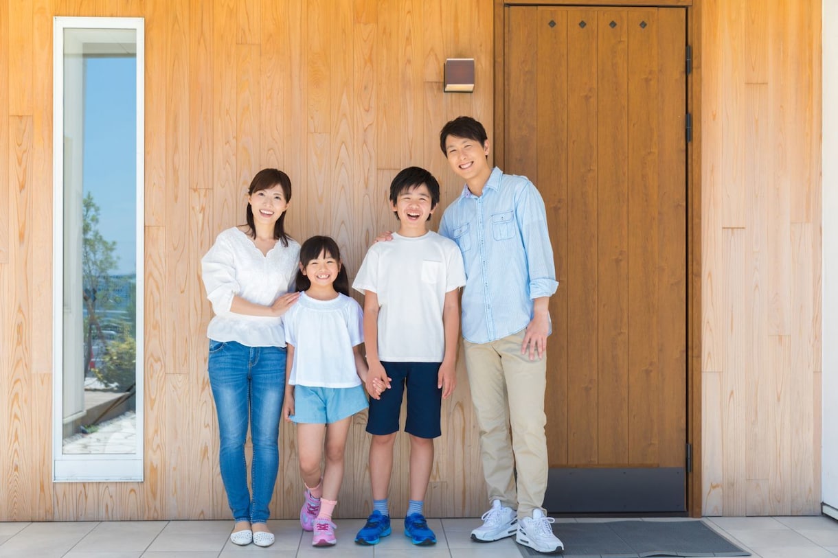 家族で日帰り&旅行で行ける所を探します お子様がより楽しめるような所を紹介します。 イメージ1
