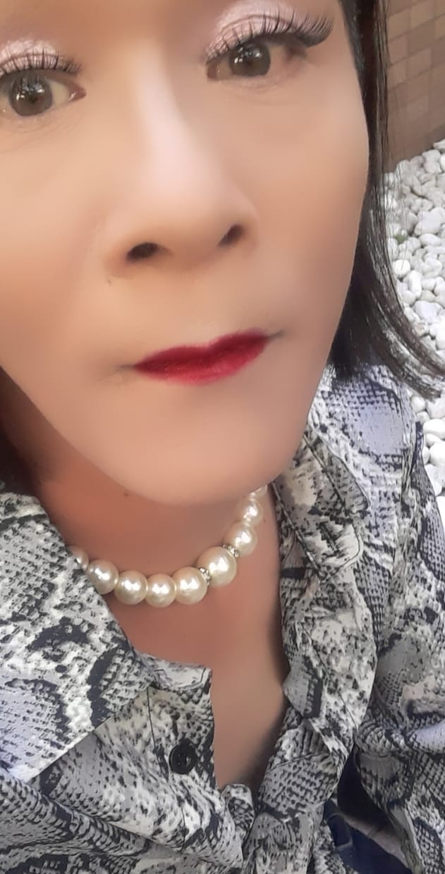 疲れを癒すお話ができたらと思います 女装娘のわたしに疲れを癒す会話ができれたらと思います。 イメージ2