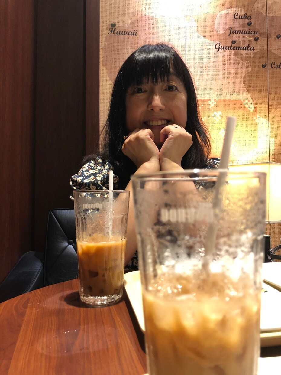 お気に入りの異なる2枚の写真を1枚の肖像画にします ペットと一緒の肖像画を誕生日等の記念日のプレゼントに！ イメージ3
