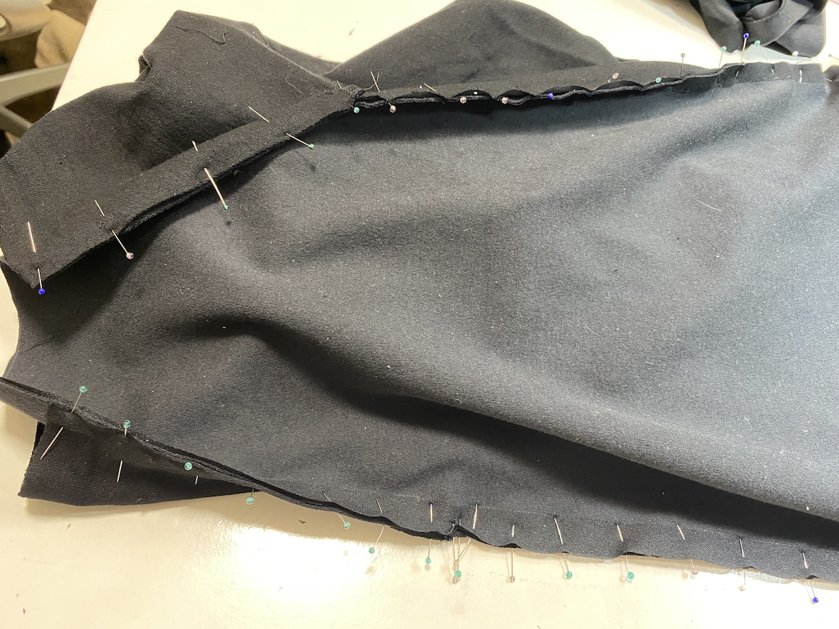Tシャツのカスタマイズ　リメイクを行います シンプルなTシャツでもあなただけのユニークなデザインに！ イメージ6