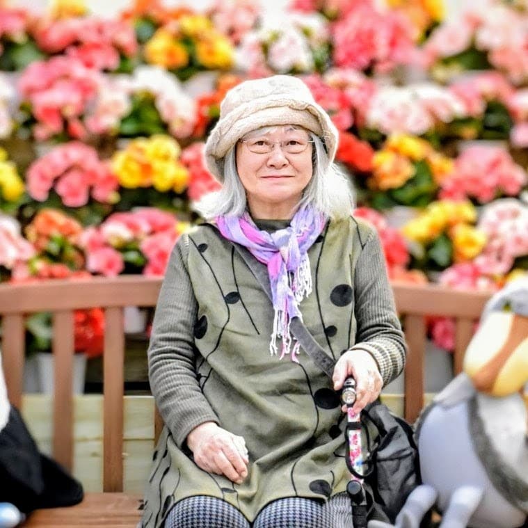 シニアフォト✦出張撮影で自然な笑顔を写します 人気No.1「笑顔の遺影写真」家族へ想いを残しましょう♪ イメージ3