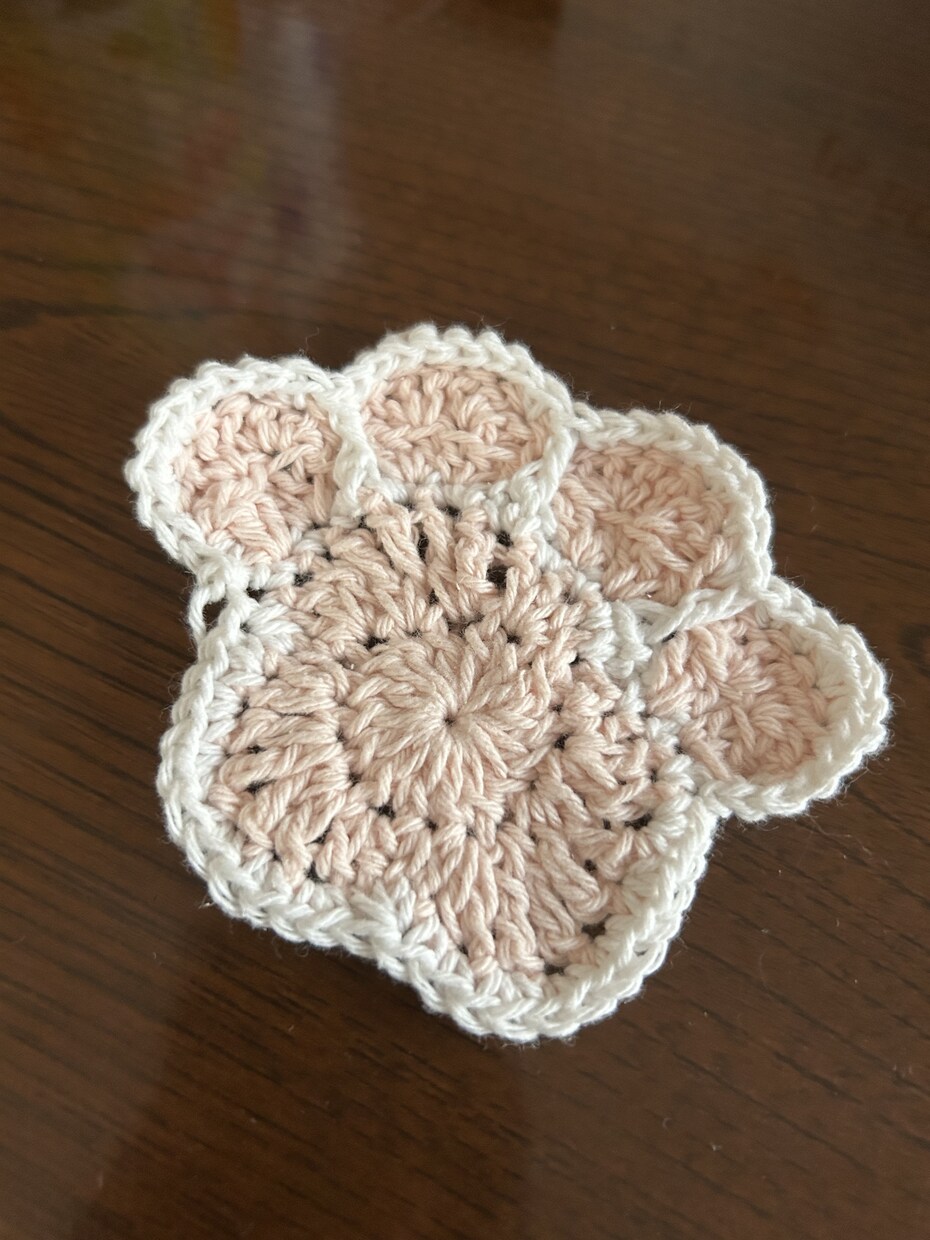 手編みのコースター作ります お花型の手編みコースターを作ります イメージ2