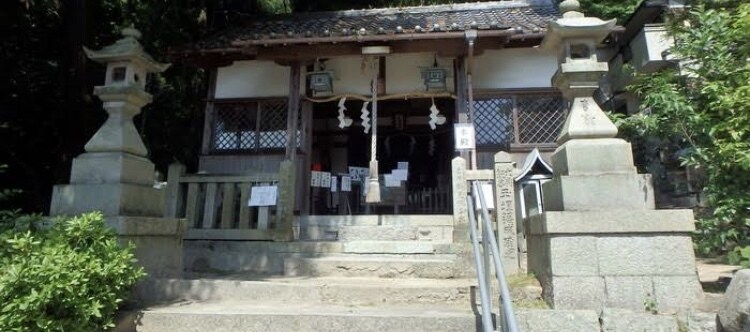 恋愛や金運に強い神社に代理参拝させて頂きます 恋愛が叶う、金運が上がると言われている神社に代理参拝します イメージ1