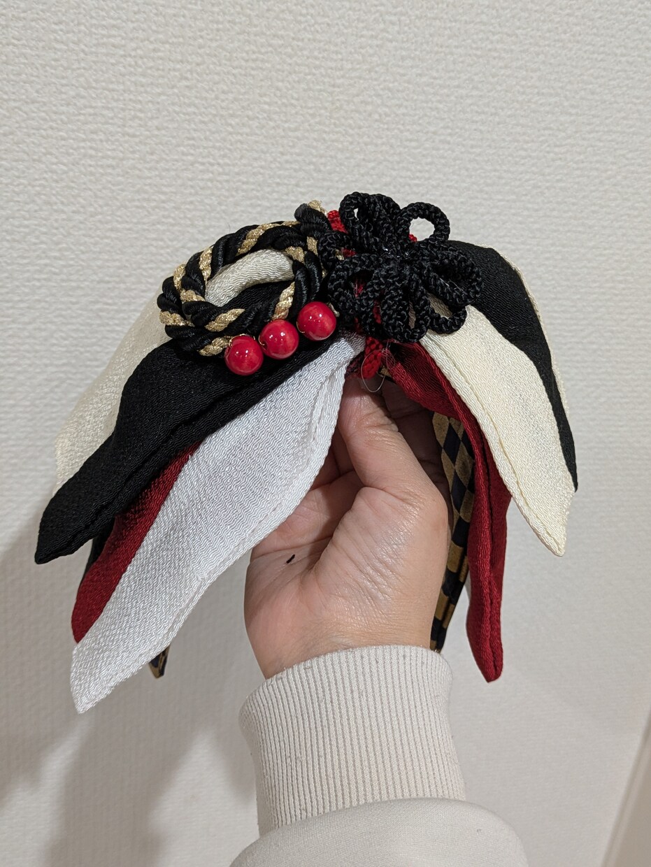 成人式・結婚式ヘアアクセ作ります 成人式・結婚式・前撮りなど、特別な日のお手伝いをいたします イメージ2