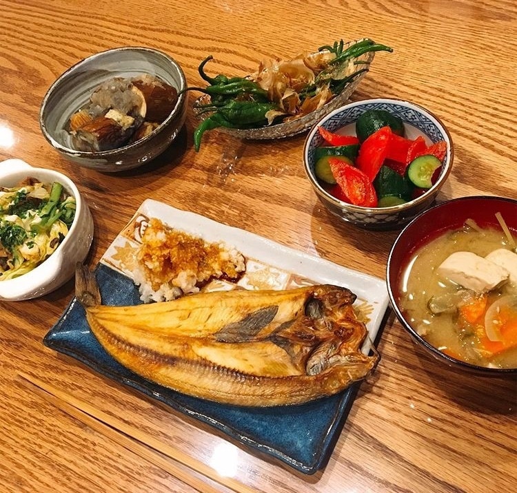 節約必見☆食費月々15000円の方法を教えます 食費を抑えたい方。毎日スーパーに行けない方。 イメージ1