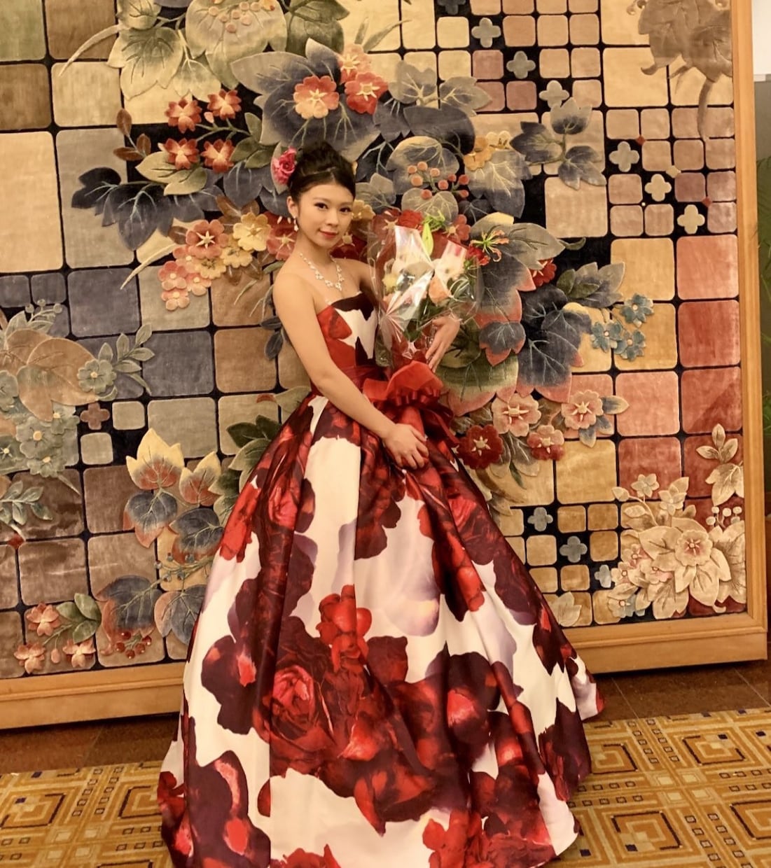 口笛世界チャンピオンが演奏します デヴィ夫人と同居する世界一に輝いた口笛演奏 イメージ2