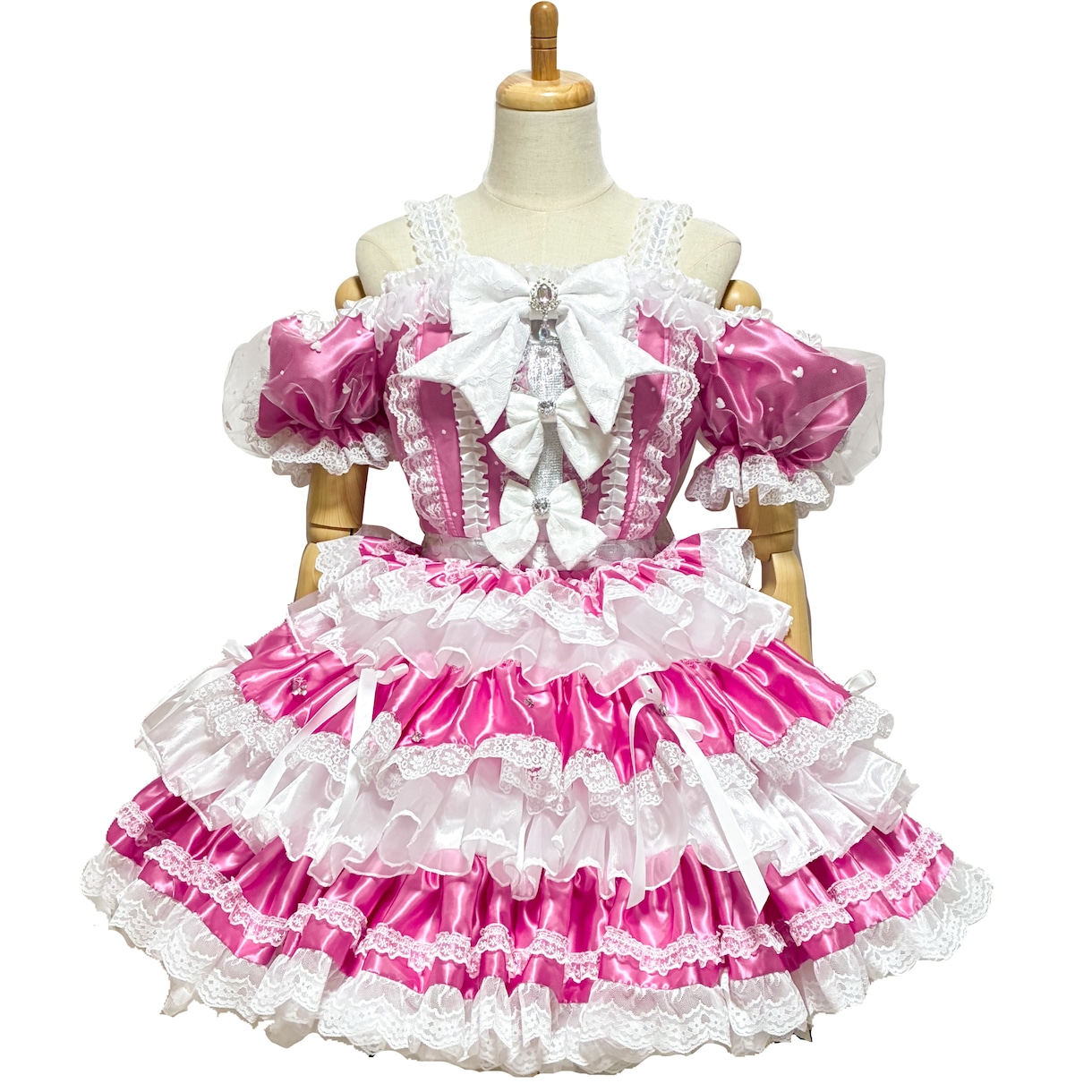 映えるアイドル衣装・オリジナル衣装を制作致します ♡自撮りが盛れる、きらきらふわふわオーダーメイド衣装♡ イメージ5