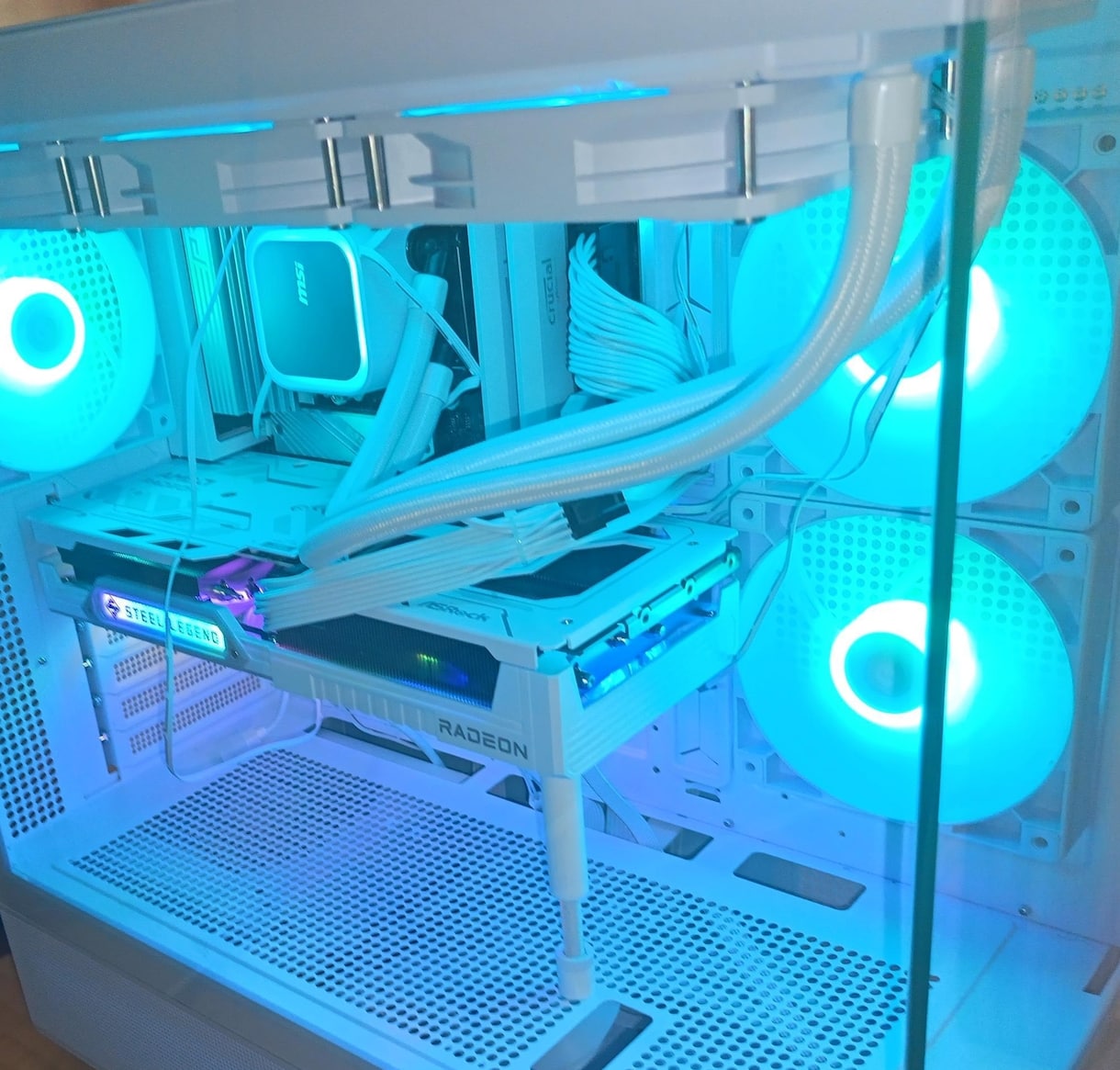 ゲーミングPCの構成や周辺機器を相談できます 予算や用途に合った構成を考えます イメージ1