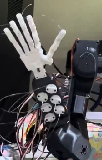 ロボットハンドをオーダーメイドで設計します 好きな用途に合わせたロボットハンドを相談ください イメージ3