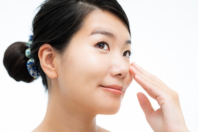 毛穴を閉じて潤いを取り戻す方法を教えます 「はぁ、最悪。。」朝起きて鏡を見た瞬間に映る自分の肌 イメージ9