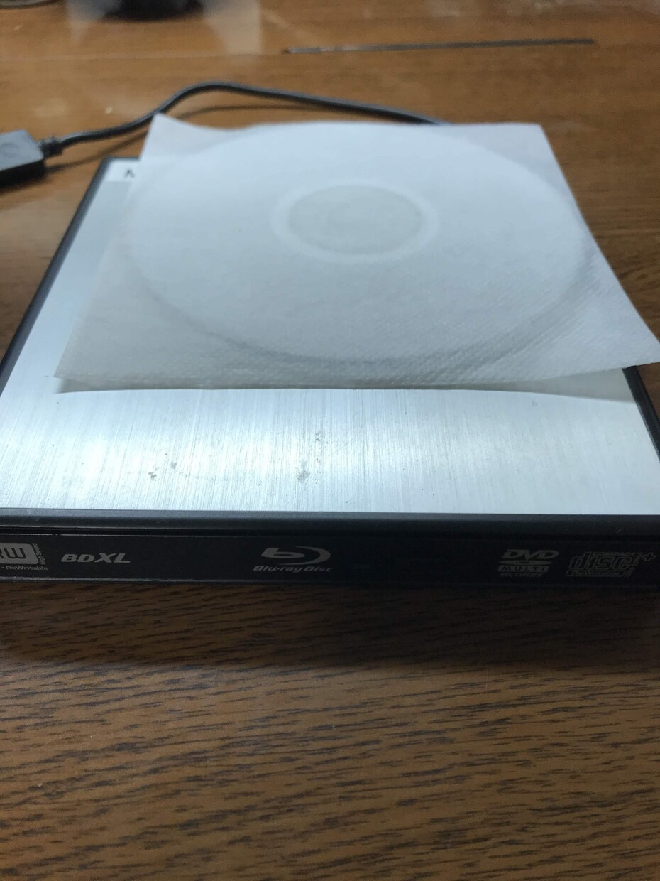 昔の貴重映像（DVD、VHS等）をファイル化します DVD、VHS等から動画ファイル化あるいは逆の変換も可能です イメージ2