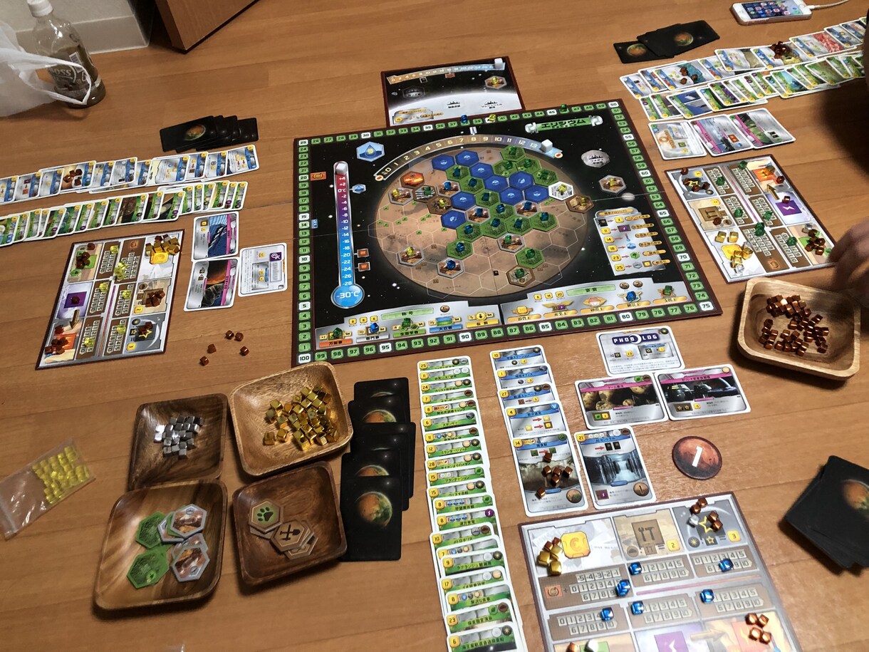 おすすめボードゲーム伝えます 様々な場で盛り上がったもの紹介します。学生、新人等必見 イメージ1