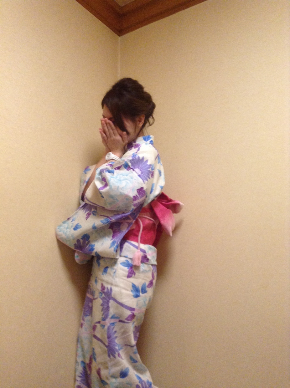 元メンヘラ嬢がどんなお悩み•雑談も寄り添います 昼の顔夜の顔を持つ私が男女のあらゆる問題を紐解きます❤️ イメージ1