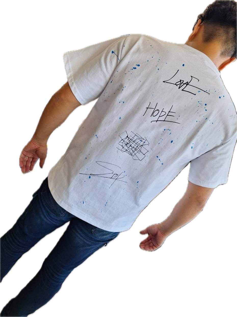 自分の服に貼るだけアイロンプリントシート作成します 自分の好きな服にアイロンですぐに付けれます！ イメージ3