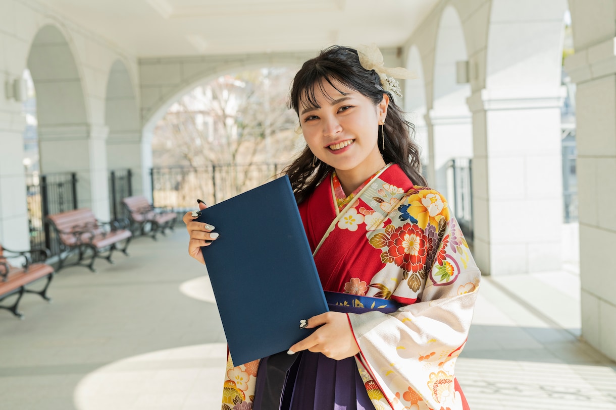 思い出に残る！おしゃれな入学・卒業写真を撮影します アパレル撮影のプロが、最適な背景とシチュエーションをご提案！ イメージ5