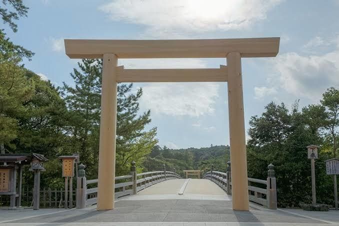 伊勢神宮【内宮】への代行参拝を承ります ご多忙な方や、遠方の方の代理として清らかに参拝致します。 イメージ1