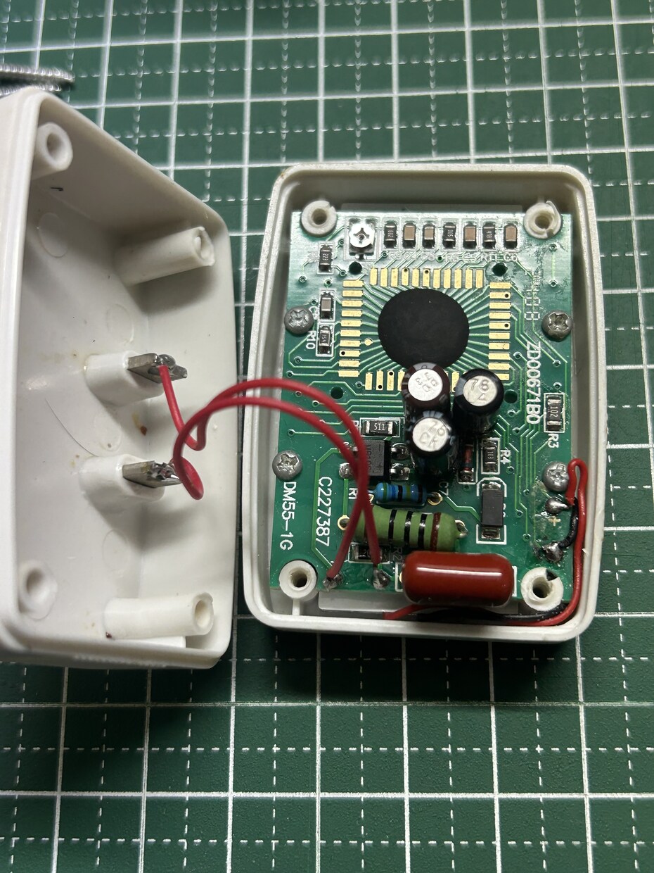 壊れた小物機器.おもちゃを修理します 電気機器ならなんでもご相談下さい！ イメージ1