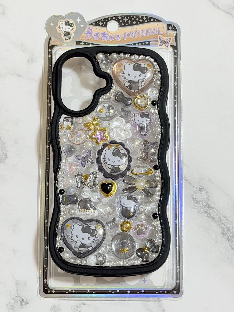 シール使ってデコレーションスマホケースを作成します ぷっくりシールをメインに可愛いスマホケース イメージ3