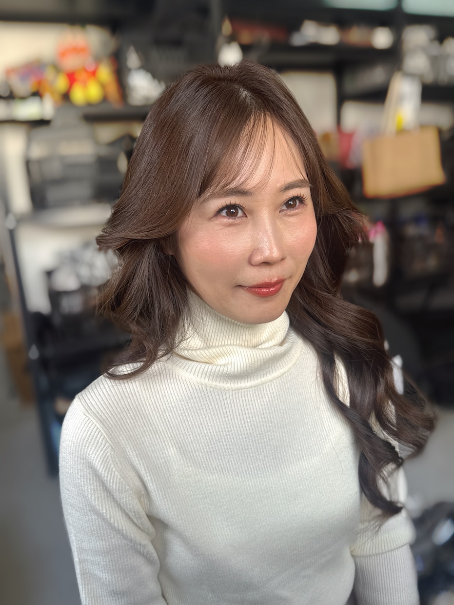 現役プロと一緒に新しい自分に出会うメイクを学べます 「私にこんなメイクも似合うんだ」を、一緒に見つけませんか？ イメージ4