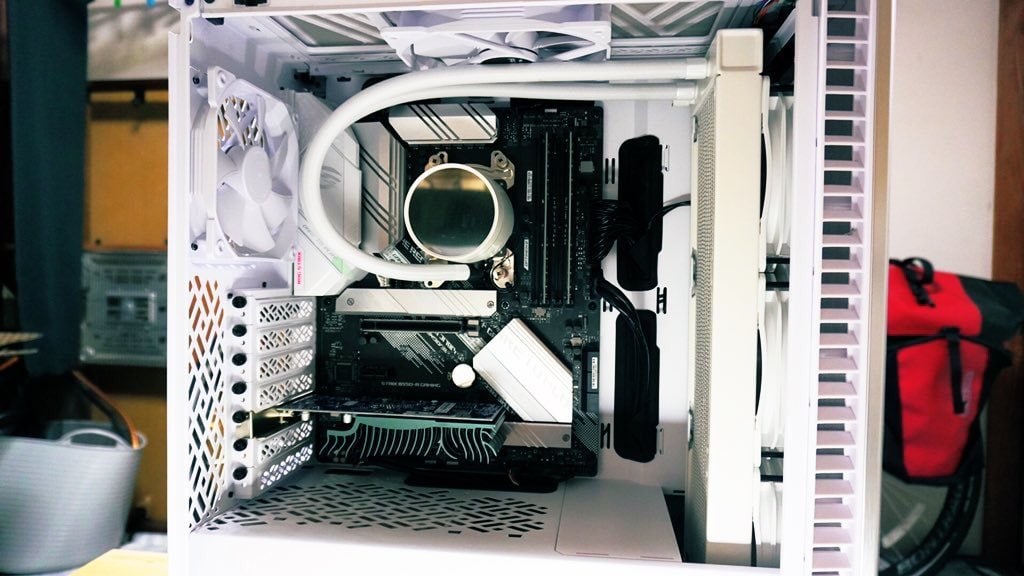 相談無料 ハッカーが自作PC作成手伝います 用途に合わせて、ハッカーがあなたのPCパーツ一緒に選びます。 イメージ9