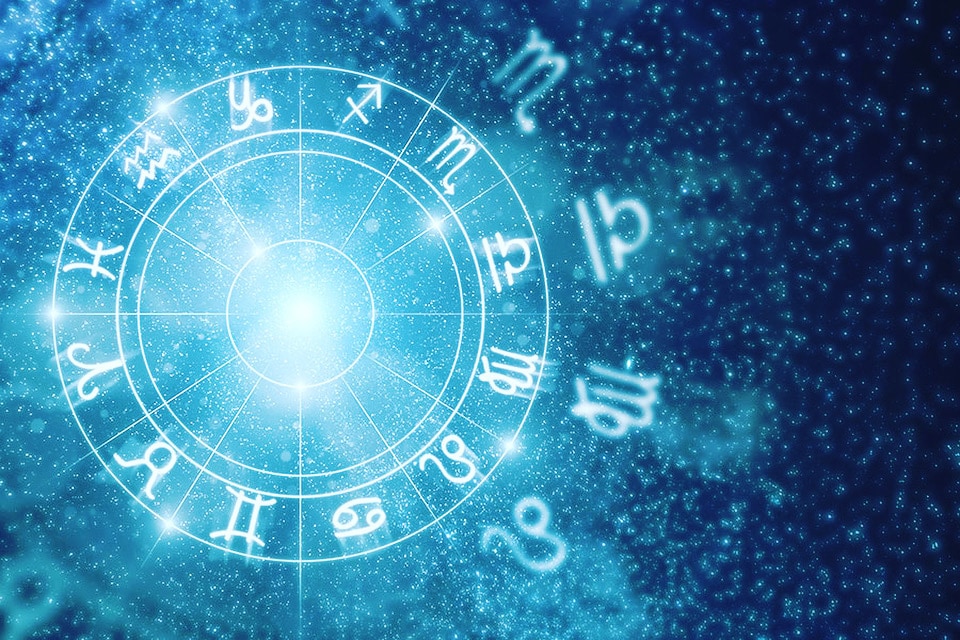 西洋占星術とタロット・オラクルカードで占います ホロスコープを読み解いていきます。恋愛、仕事についてなど イメージ2