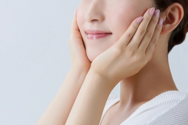 キスしたくなる唇を作る方法を教えます 皮膚科送りになるほど唇が荒れていた私がお教えするリップケア イメージ1