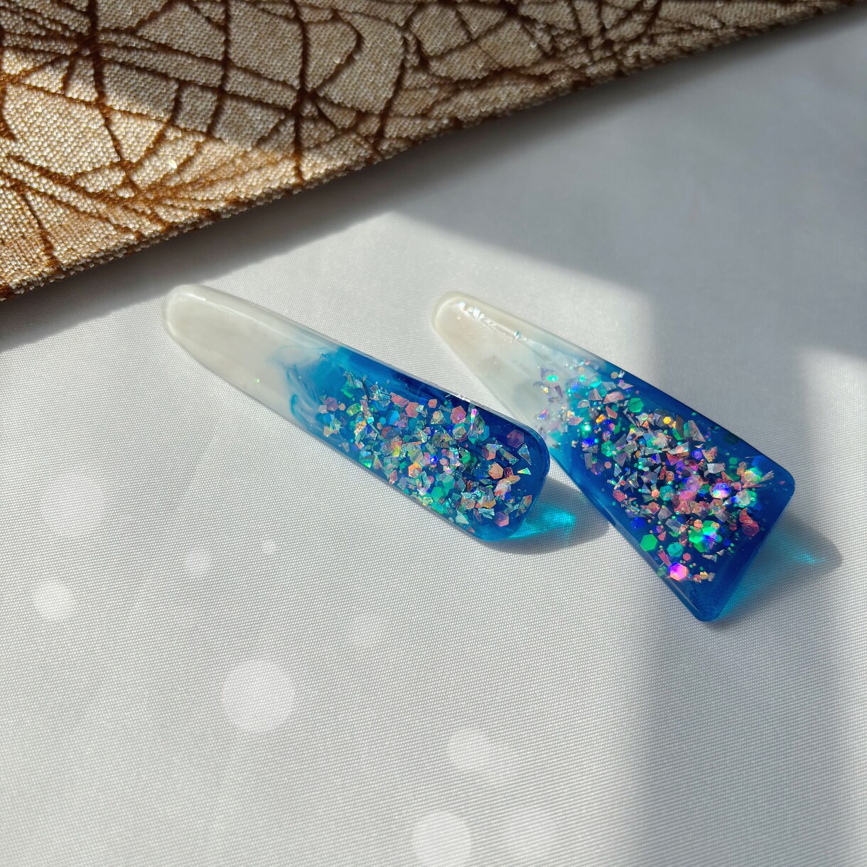耳元を華やかに！あなただけのデザインで作製します 主にレジンを使用して透明感のある仕上がりにします！ イメージ5
