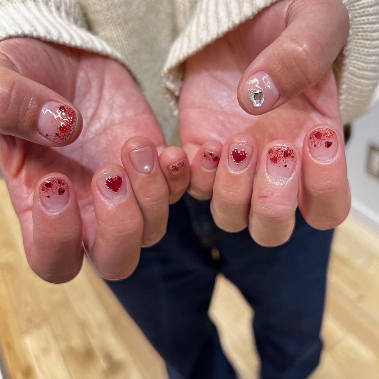 唯一無二のネイルデザイン提案します ネイルデザイン悩んでいる方へ*･自分だけのお気に入りを✨ イメージ2