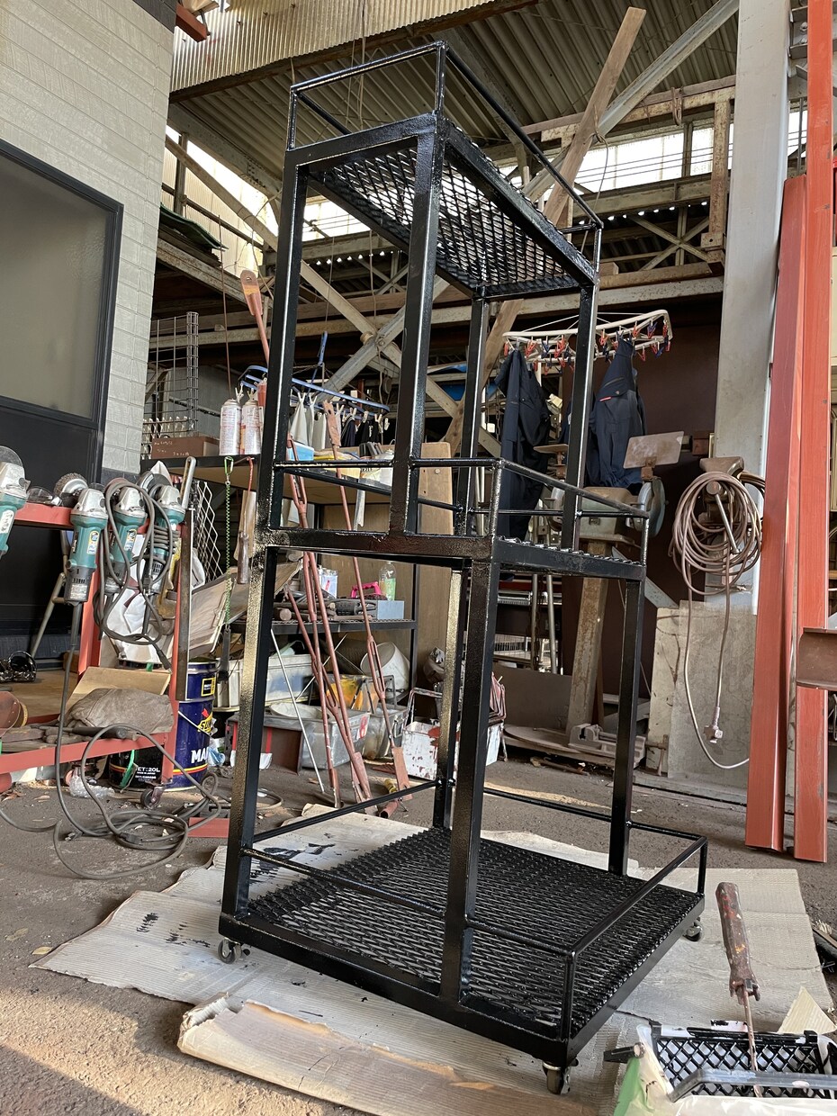 家具、キャンプ用品等様々な品を制作してお届けします 鉄から始まる職人の仕事。手仕事で極める鉄のオーダーメイド。 イメージ5
