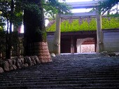 身代わり神社参拝をします 責任を持って拝みに行きます。お守りと写真を撮ってきます。 イメージ2