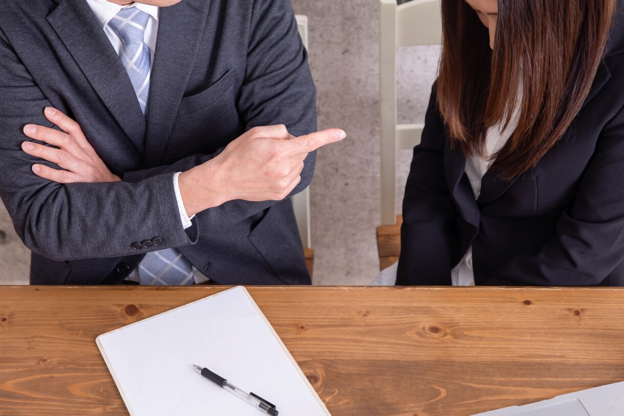 仕事のストレスでこわばってしまった心を整えます 気持ちを和らげて、重さや息苦しさが軽くなるよう整えます イメージ2