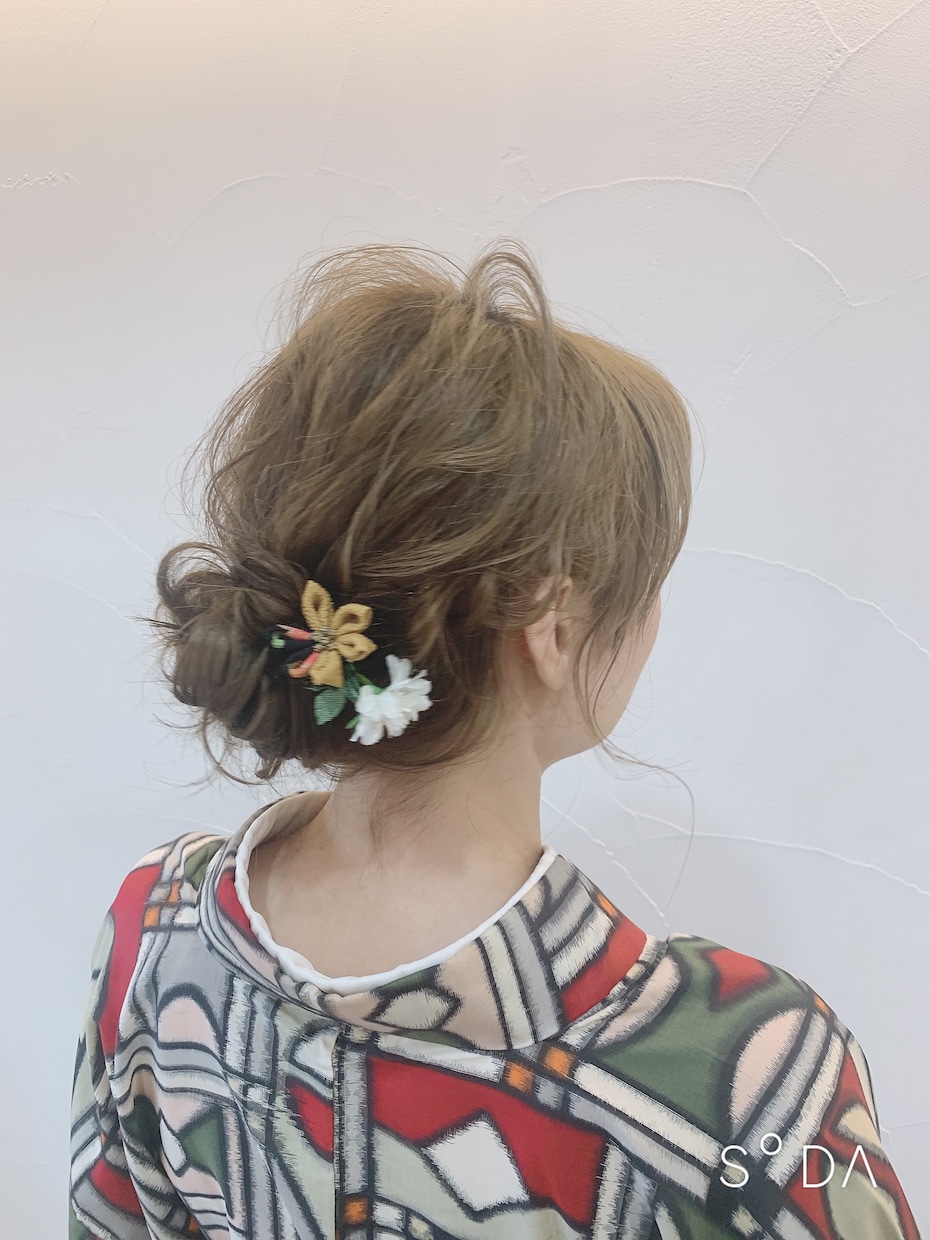 着物についての相談を着付美容師が請負います ヘアメイクから着物まで、トータルコーディネートを提案します。 イメージ1